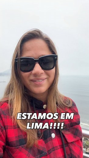 Estamos em Lima e vamos trazer todos os detalhes e dicas para vocês! Imigração foi super tranquila, não demorou nem 10 minutos, mas depende do horário e do fluxo, teve gente que chegou na madruga e relatou uma hora. Troquei dólar por sol aqui em Miraflores, a cotação foi 1 dólar = 3.35 soles. Achei bem bom. Tragam casaquinho. Pela manhã e pela noite faz um friozinho (de tarde esquenta). Mas vale muito trazer o casaquinho, mais de um. Bar Galea, Calle de Las Pizzas, é o point da torcida do Flamen