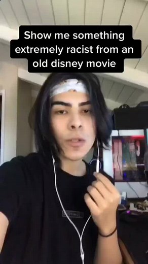 #stitch with @munchy_monk This is a real old Disney movie clip. #foryoupage #disneychallenge #disney #goofy