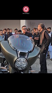 1.8M views · 10K reactions | BMW R18 Bagger! Find used Bikes Here: bit.ly/3NHTr2Q #PakWheels #PWBikes #BMW #BMWR18Bagger | PakWheels.com | Facebook