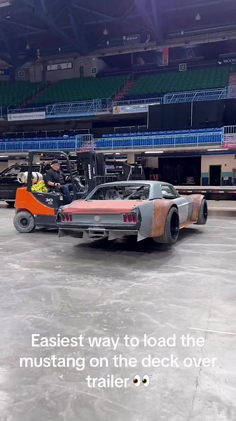 The easiest way to load the mustang on the deck over trailer!