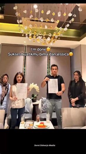 Bima (suami) pelaku Nonik (istri) korban Jessica (selingkuhan) pelaku. Jessica membenarkan bahwa ia berselingkuh dengan suami korban sejak 2024 sampai dengan 2025 yg terjadi di rumah istri sendiri PURI SURYA JAYA , SEMUA BUKTI PERSELINGKUHAN yang di publik hanya 2% dari 100% bukti PERSELINGKUHAN yang istri (korban) punya. Semoga mbaknya dikuatkan rek #sorotsidoarjo #sidoarjoterbaru #sda #sidoarjo24jam #beritasidoarjo #viralsidoarjo #fypsidoarjo #gangstersidoarjo #banjirsidoarjo #wisatasidoarjo #