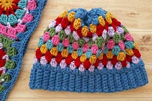 Crochet a Granny Square Hat