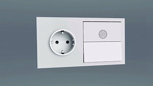 1.1K views · 47 reactions | Descubriendo Simon 100: Conoce las principales innovaciones de la colección Simon 100, la sensación de conseguir una instalación más cómoda y segura, basándonos en la innovación de nuestros mecanismos. Descubre más -> bit.ly/Simon100Instalacion #Simon100 #KeepFeeling | Simon | Facebook