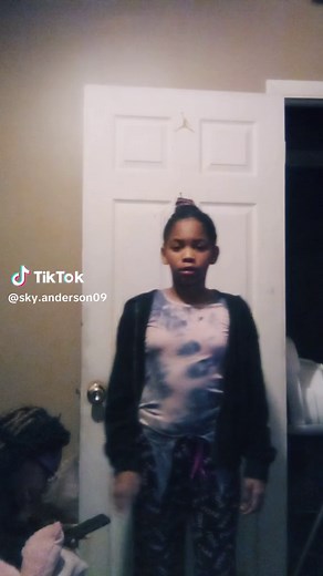 Sky Anderson (@sky.anderson09)’s videos with