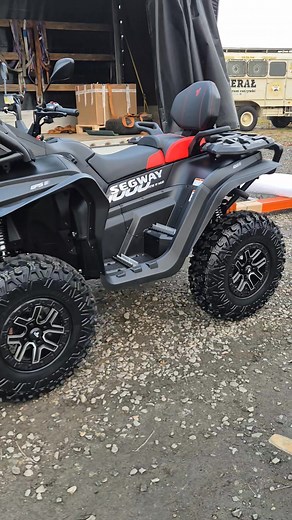 🔥Mamy tooo‼️pierwszy Segway AT10MUD już w Quad Vegas🔥🔥 🔸️ 97 koni 🔸️ mega prześwit 🔸️ maksymalnie wyciągniete zasysy powietrza 🔸️ mega kolorystyka (tutaj czarny mat) 🔸️ gazowe zawieszenie 🔸️ felga z beadlock 🔸️ full LED 🔸️ wyciągarka 4500lbs 🔸️ 2 mapy silnika 🔸️ kto zgadnie ile ta bestia kosztuje ....❓️❓️ | Quad Vegas