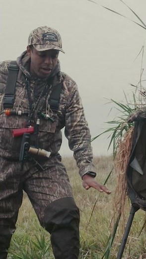 Enhancing Retriever Steadiness: The Elevated Approach | Waterfowl Hunting Tips with Doug Spale
