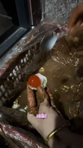 The process of harvesting salted egg yolks