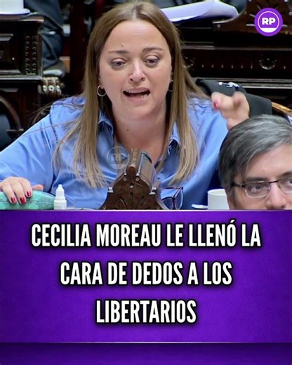 CECILIA MOREAU LE LLENÓ LA CARA DE DEDOS A LOS LIBERTARIOS