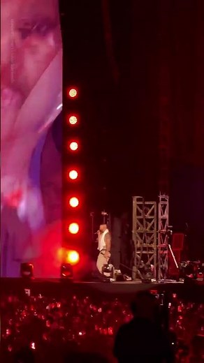 Maroon 5 - Girls Like You LIVE CONCERT IN JAKARTA 2025