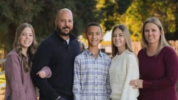 Thousands attend funeral service for Lourenco family members killed in Turlock crash