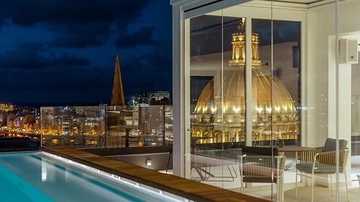 The Rooftop Restaurant & Lounge at The Embassy - Rooftop bar Malta