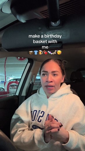 Create the Perfect Birthday Gift Basket