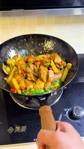 Home-Cooked Fish Delight in Brown Sauce: Master Chef's Secret Recipe
