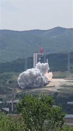 🌎 Witness the Most Perfect Rocket Launch in History