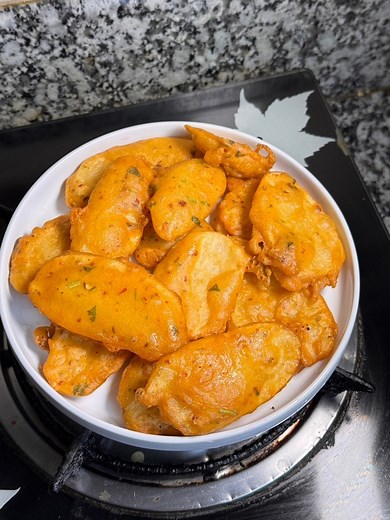 793K views · 14K reactions | Aloo pakoda Recipe using Hilife Foods besan. #aloopakoda #pakoda #nepalipakoda #nepalifood #nepalirecipe #aloo #aloorecipe #nepalifood #nepalirecipe #nepal #food #explore #fyp | The Food Art | Facebook
