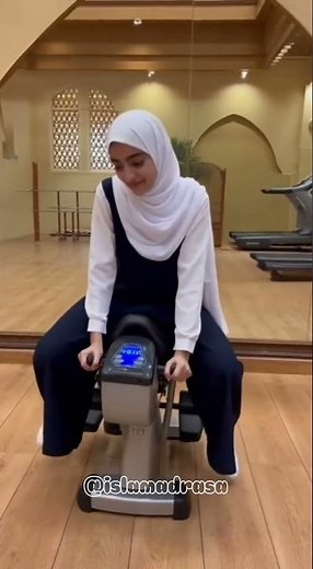 #islam #schoolgirl #student #pupil #classmates