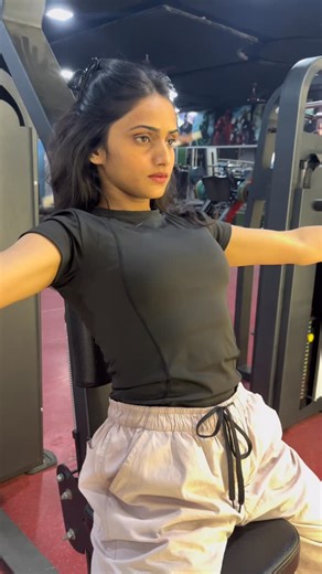 prachi_bhatti1176 on Instagram: "🤭"