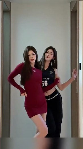 Retro Vibes! 🕶️🔥 High Energy Techno Dance Cover