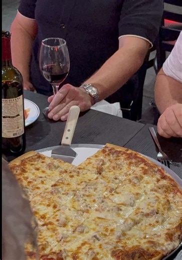 “It’s like family”… We decided to ask some our regulars why Spizzico is the place to be, and what keeps them coming back every single time #pizzarestaurant #chicago #pizza #family