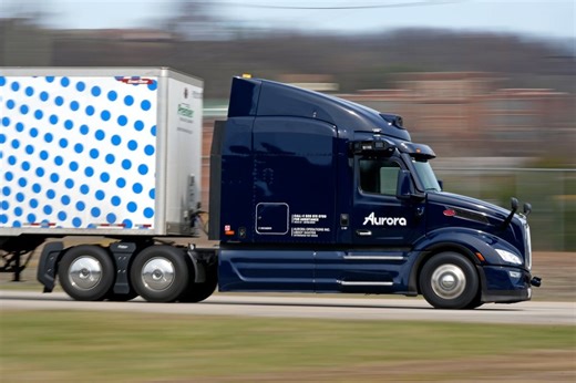 Who’s taking the wheel? Driverless semis are coming to your road and already being tested in Texas