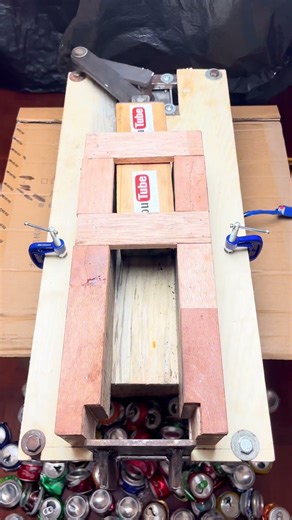 Mind-Blowing DIY Aluminum Can Squeezing Machines: Build & Relax!#Cans#Mr Cans#Diy#HolidaysOnShorts