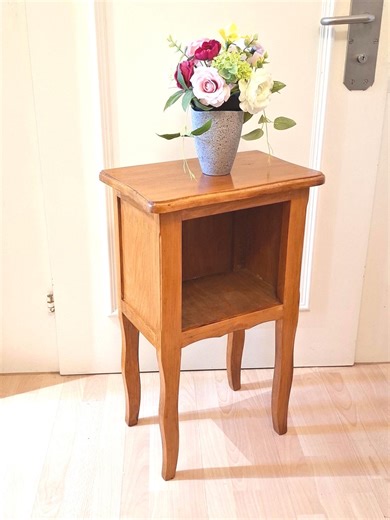 Vintage French Provincial Oak Side Table - Mid-century Louis XV Style Nightstand - Etsy