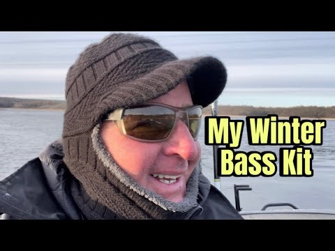 15 Minutes Of Winter Bass Fishing Juice…