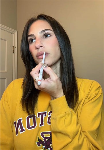 10-Minute White Liner Transformation for Under Eyes