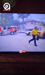 328K views · 1.5K reactions | LAFD FIREFIGHTERS USE WOMEN’S HANDBAGS...