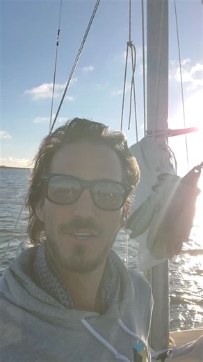 Capt log 10.30.25. : Looking for: fun, salsa and some propane & rum. Hit me if you have either or want to find some. 🕺💃⛽️⛵️ 🚲 Headed to Charelston SC or a few days. Will be doing a shake down sail in the harbor and exploring Charleston for a few. Yesterday was a short and fantastic cruise, small engine fix and grabbed some crabs from a local fisherman. | Sailing Cha Cha with Austin