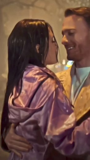 107K views · 3.8K reactions | Dancing can be a romantic activity that can create lasting memories and strengthen emotional bonds ✨懶 :::@love_is_in_the_air_india::: #handerçel #handemiyyy #thebürsin #хандеэрчель #керембурсин #sencalkapımı #серканболат #sençalkapımıedit #serkaneda #youknockmydoor #hayatmurat #hankeredit | Handee Ercel | Facebook