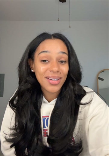 Dem (@demirenees)’s video of Man Man