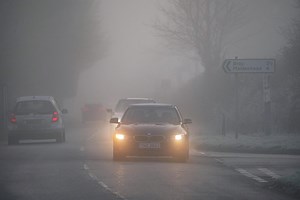 Do you know how to use your fog lights correctly? RAC issues £1,000 warning