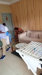 60K views · 626 reactions | « Prises en flagrant délit dans le domicile de quelqu'un.Les deux dames s'introduisent chez les gens en leur absence à l'aide des trousseaux de clés qui ouvrent toutes sortes de Grilles, et serrures. » | Focus Groupe Média | Facebook