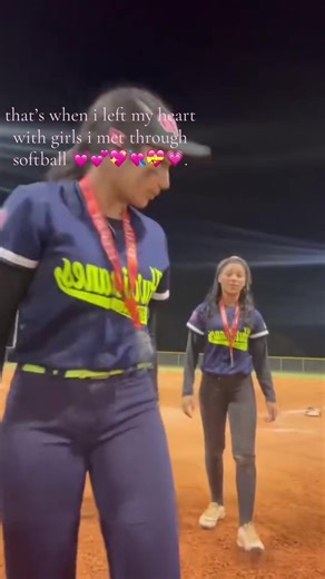 #softball #teamates #missyall #comeback @evelynn @leahhh | Softball