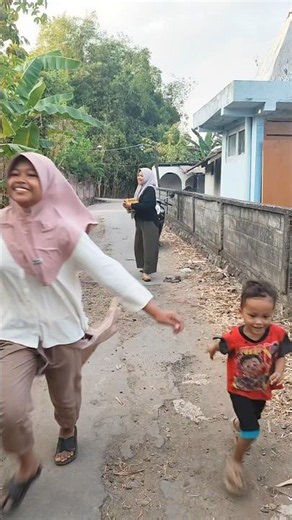 Kindness in Action: A Stranger's Simple and Genuine Act Was Repaid with Heartwarming Kindness