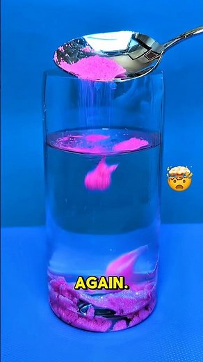 This Sand Hates Water! 😱 #science #physics #science #experiment #facts