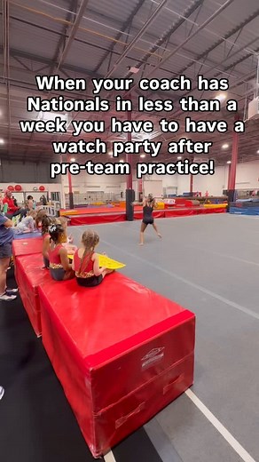 With the level 10s headed off to Nationals this upcoming weekend the pre-team girls had a special watch party for one their coaches who is also a Thrive level 10 gymnast, Coach Kenzie 💛🤍❤️🖤 It was a special opportunity for the pre-team girls to cheer on and support their coach while also getting an inspiring up close look at “big girl gymnastics” as they call it 🥹 Thank you to @mclark_2025 for being a fantastic coach and incredible role model for the younger girls in the gym and showing ever