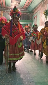 ♥️🔥¡Conoce la increíble historia de Santa Ana Yenshu Centro! 🌿 Un lugar lleno de fe, tradición y milagros que nos recuerda el poder de la unión y la esperanza. Desde los primeros pobladores hasta nuestros días, este pueblo ha sido bendecido por la protección de Santa Ana, quien nos regaló uno de los milagros más hermosos: ♥️🥰¡la lluvia que salvó nuestras tierras en tiempos difíciles! 🌧️🙏♥️ 🥰Cada año celebramos con alegría este legado y seguimos fortaleciendo nuestra comunidad.♥️🔥🥰 Si te 