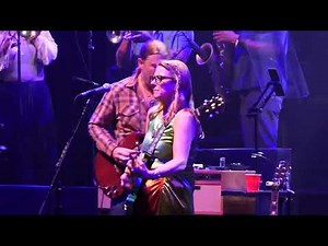 Tangled Up In Blue - Tedeschi Trucks Band August 30, 2024