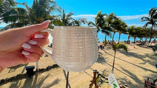 🎆 New Year’s Eve, without the West Bay drive. 🥂 This year, celebrate close to home at Curación Beach Resort. On Wednesday, December 31st, Curación and Bentley’s invite you to ring in 2026 with great food, flowing drinks, fireworks, and a midnight countdown by the sea — all starting at 7:00 PM in Brick Bay. No traffic. No parking stress. No long ride home wondering why you did that to yourself. Just a dress-up, raise-a-glass, make-a-toast kind of night — right where you already are. ✨ Limited s