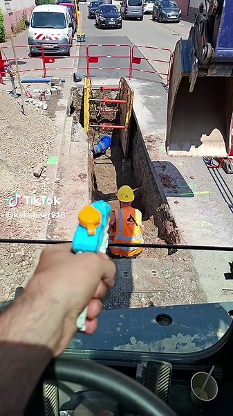 #pourtoi #tp #liebherr #excavator #for #btp #foryoupagе #foryoupage❤️❤️ #pourtoii #foru #diggerdriver #digger @xTr3m 68000