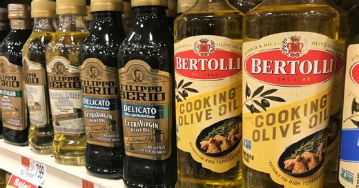 I'm An Olive Oil Expert — These Are The 5 Signs You Should Always Look For On The Bottle