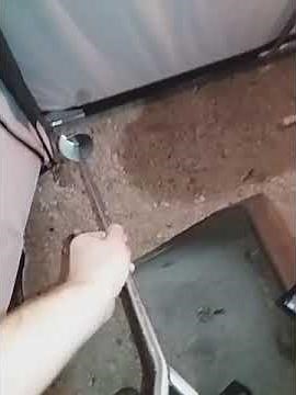 Installing shelterlogic anchors