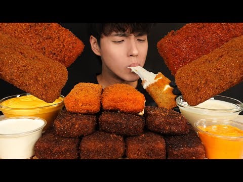 ASMR MUKBANG GIANT FRIED CHEESE STICKS & SPICY CHEESE STICKS (INSANE CHEESE PULL!)