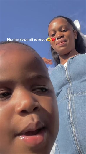 Heartfelt Messages for Mom with Voice Effects