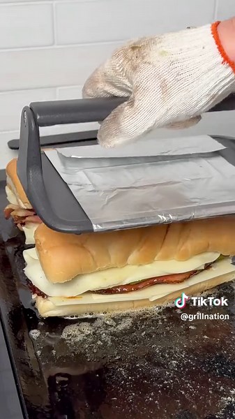 Honey Mustard Smoked Ham Melt Recipe Using GMG PEAK 2.0