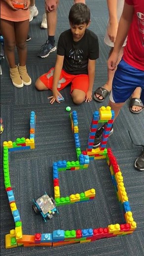 An attempt by a student to solve a maze using mBot