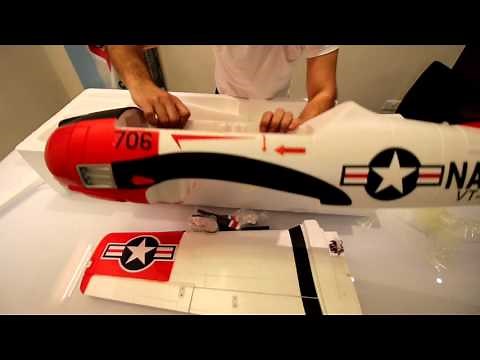 FMS T-28D TROJAN V4 Unboxig and Build Review