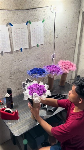 Beautiful Valentine's Day Flower Bouquet for Orders